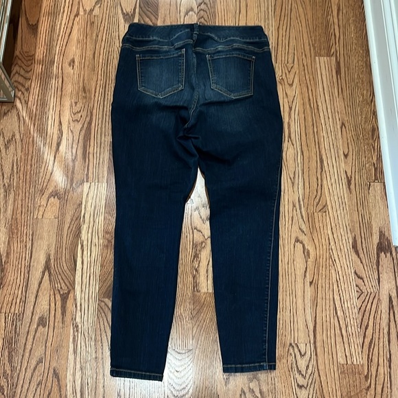 Torrid Premium Jeggings, 2 light and dark - Picture 14 of 16